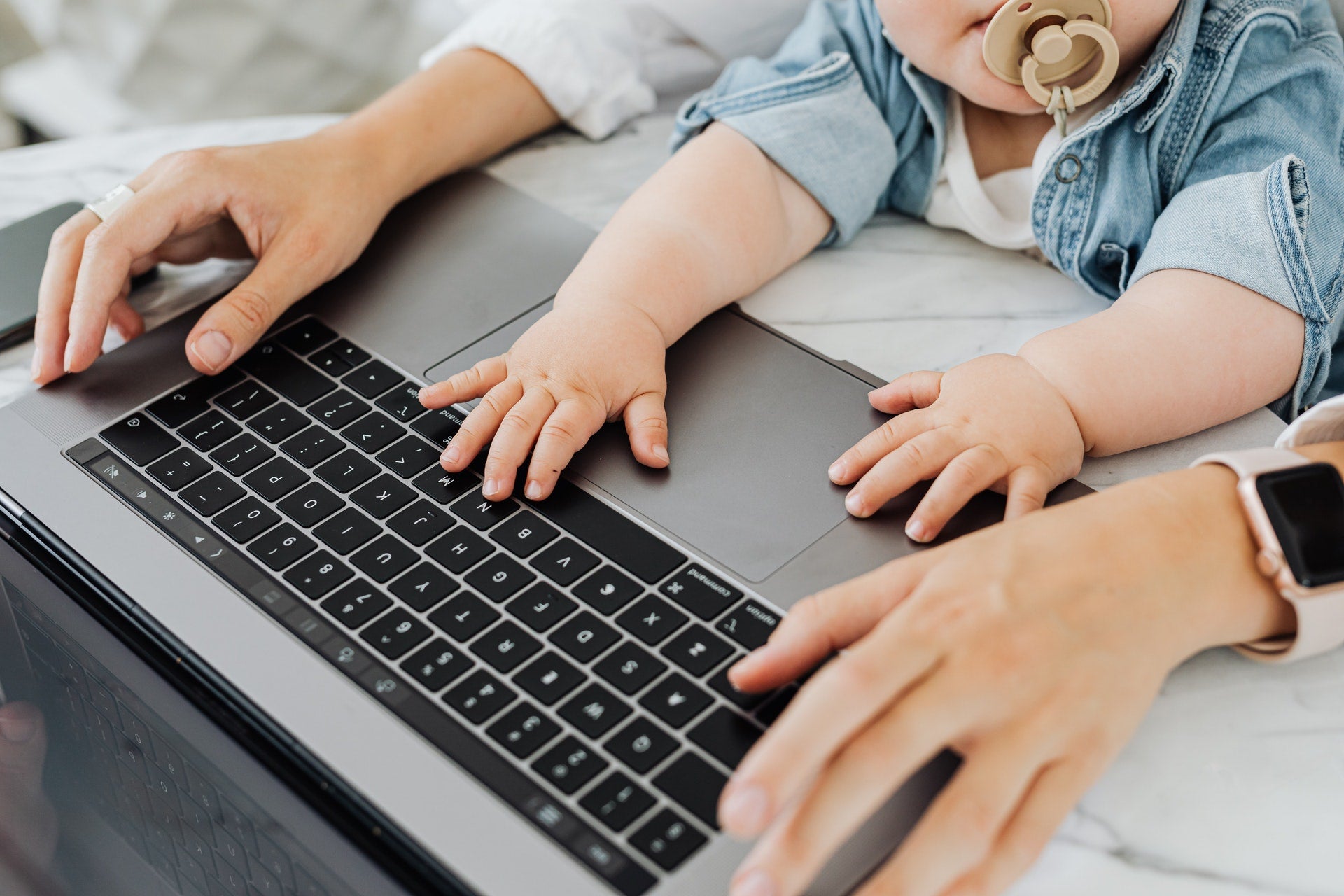 Pumping At Work Tips For Breastfeeding Moms